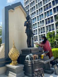 image1.jpg