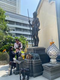 image1.jpg